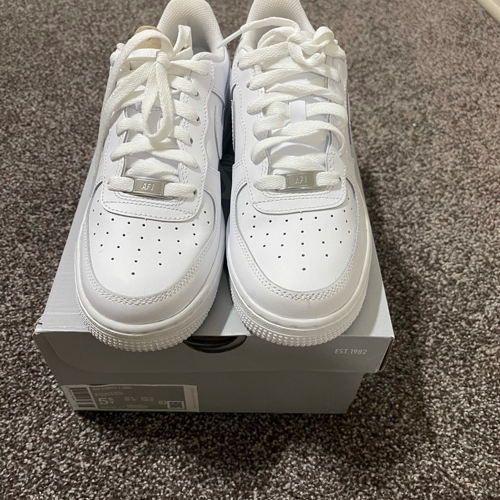 Nike Air Force 1